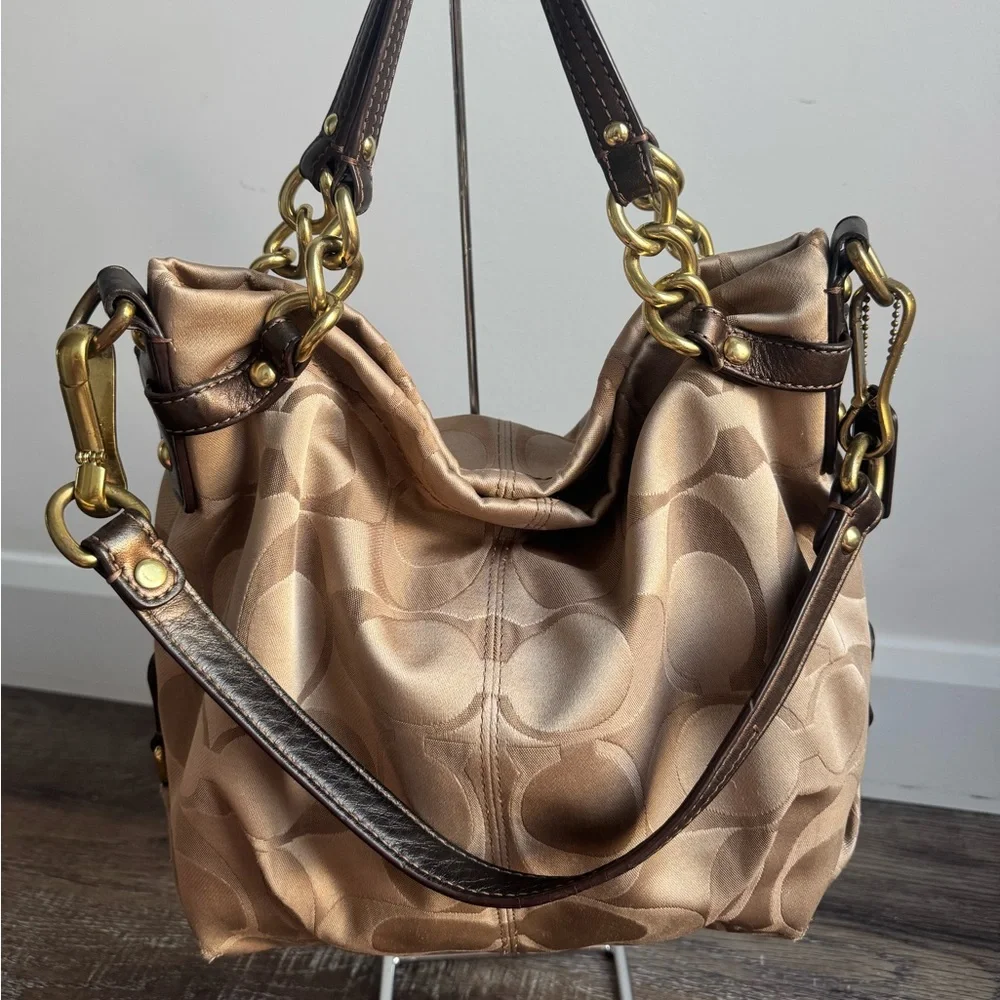 Coach Tan Hobo Bag with Gold Accents - Picture 2 of 9